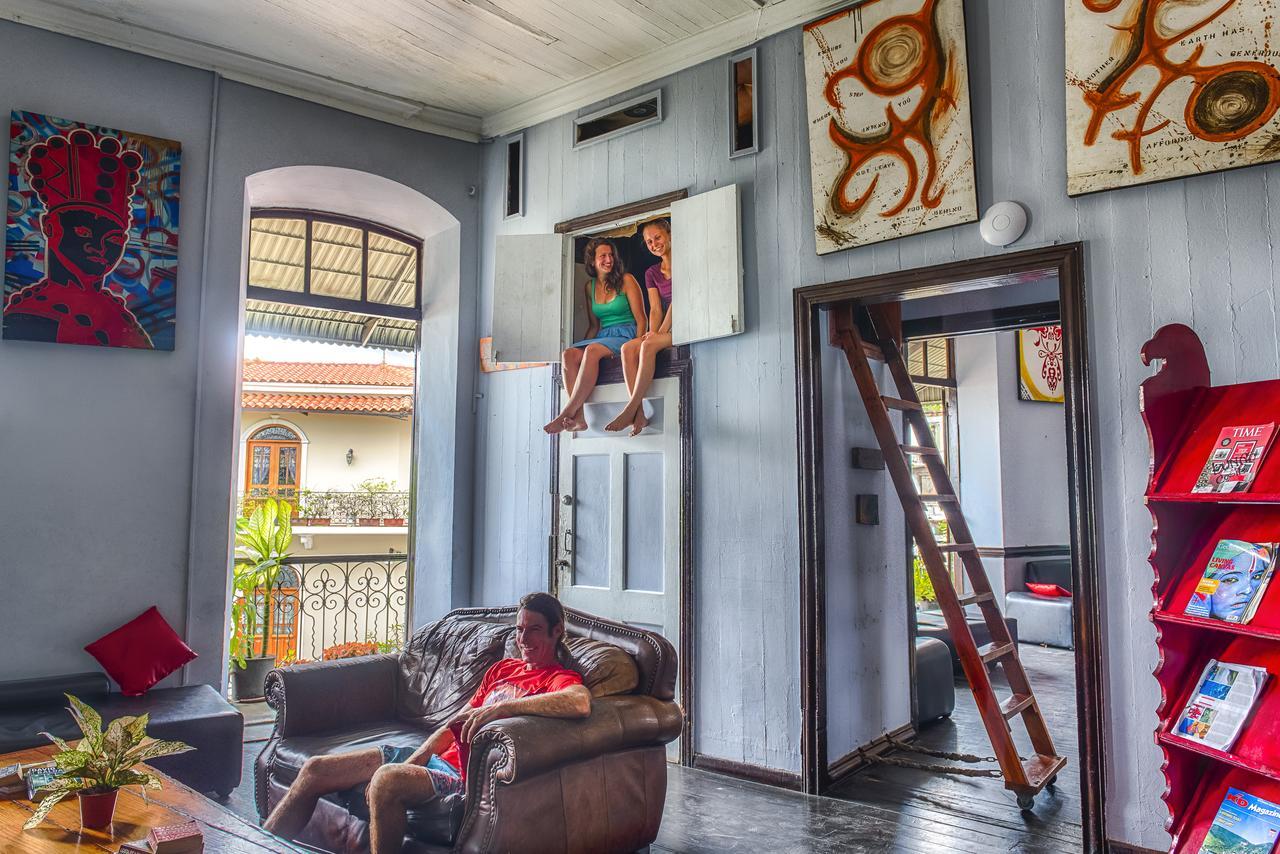 Luna'S Castle Hostel Panama City Eksteriør billede